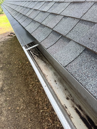 Gutter cleaning the biggest warning signs homeowners miss