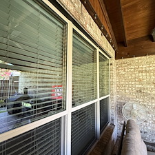 Window-cleaning-in-Allen-TX 3